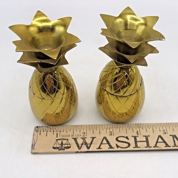 Set Of 2 The Pineapple Co. Brass Gold Pineapple Shot Glasses 2oz MCM 4 Inches - Picture 4 of 5
